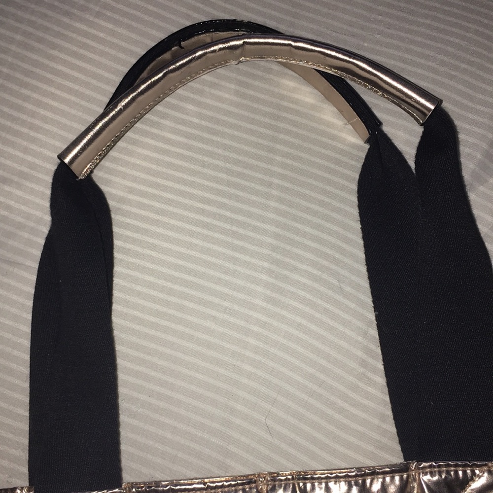 VS ROSE GOLD COOLER BAG - Picture 11 of 12
